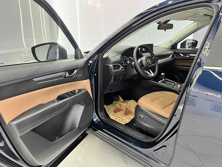 Фото 7 - Mazda CX-5