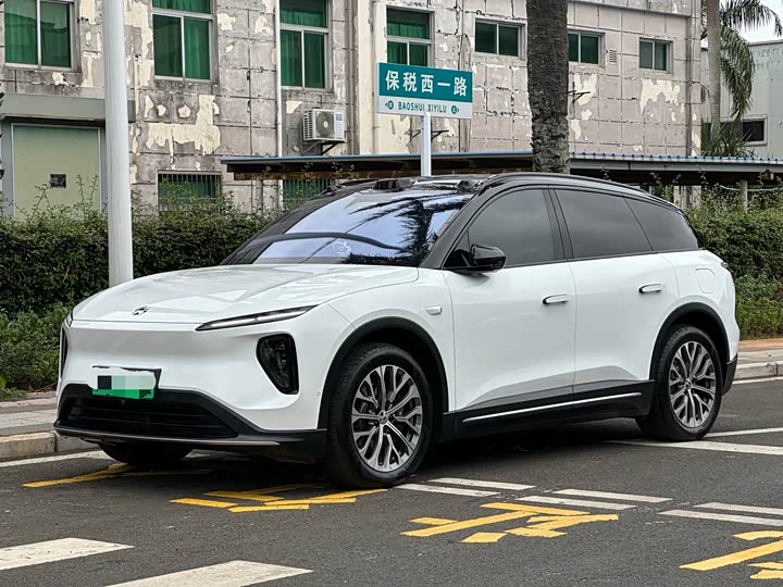 Фото 1 - Nio ES6