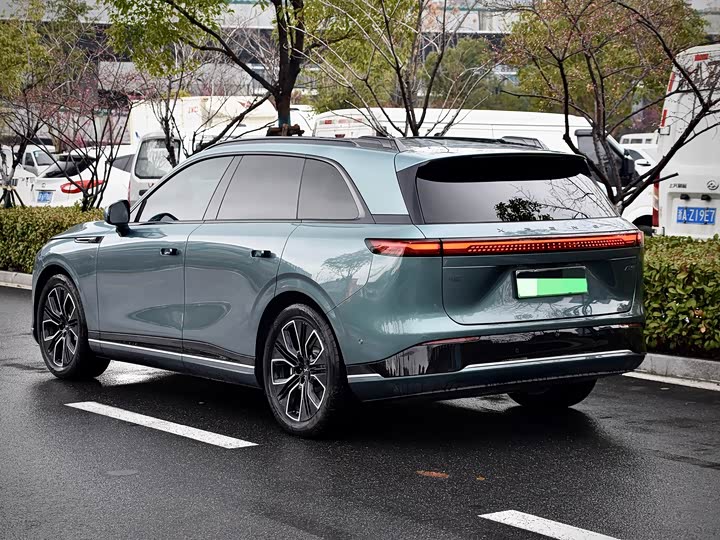 Фото 3 - XPeng G9