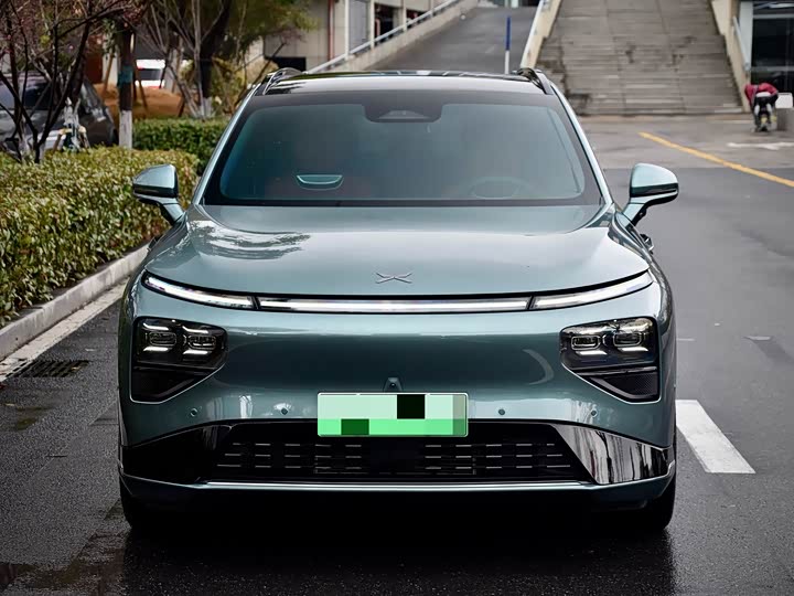 Фото 4 - XPeng G9