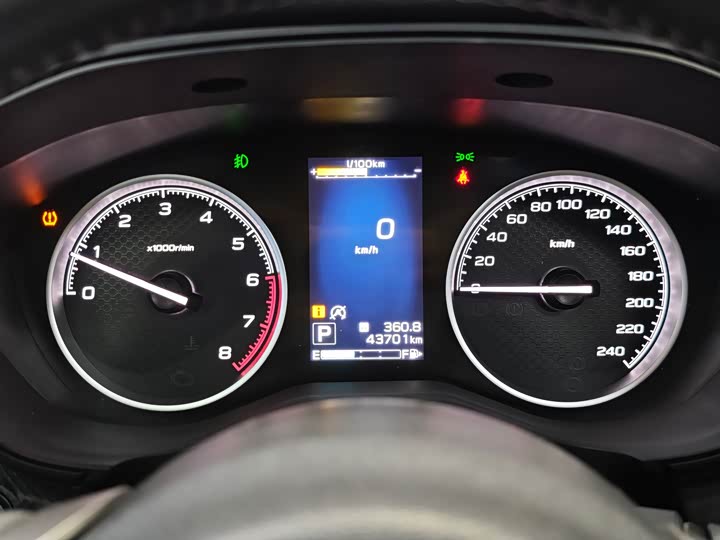 Фото 8 - Subaru Forester