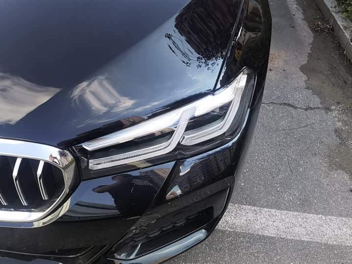 Фото 5 - BMW 5 Series