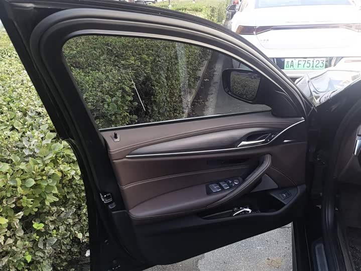 Фото 7 - BMW 5 Series