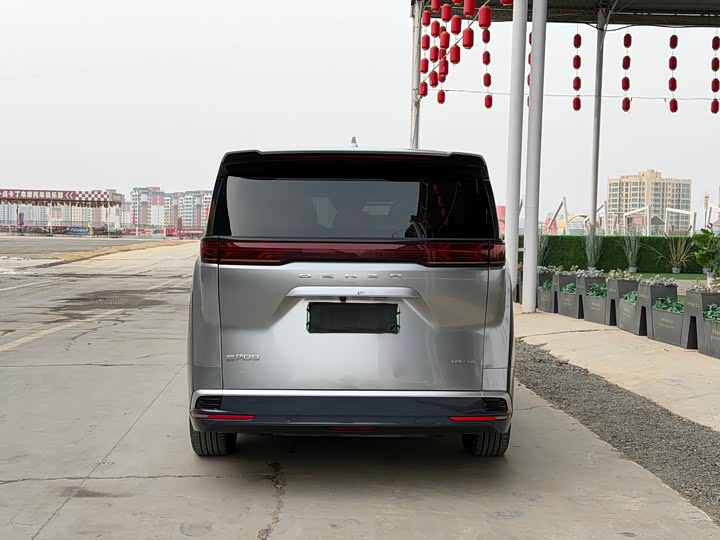 Фото 5 - Denza D9