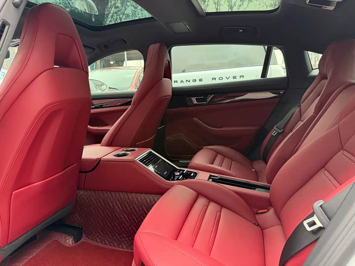 Фото 5 - Porsche Panamera