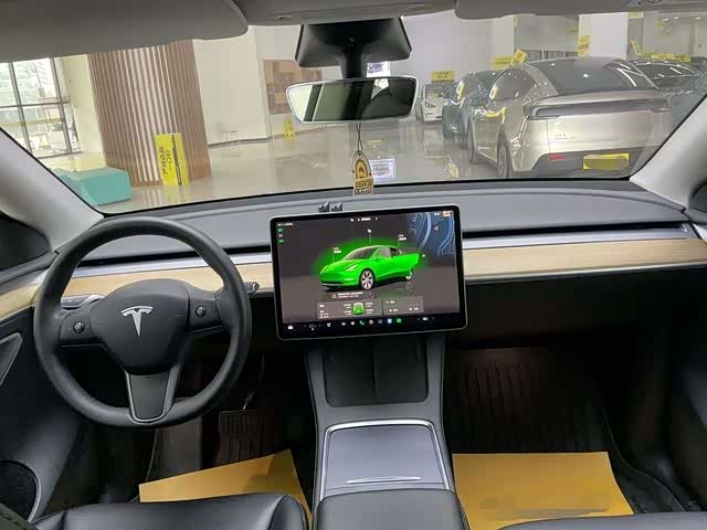 Фото 7 - Tesla Model Y