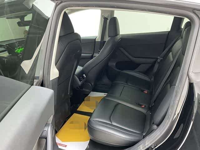 Фото 9 - Tesla Model Y