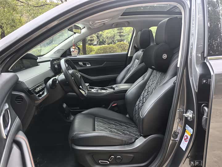 Фото 8 - Changan UNI-K