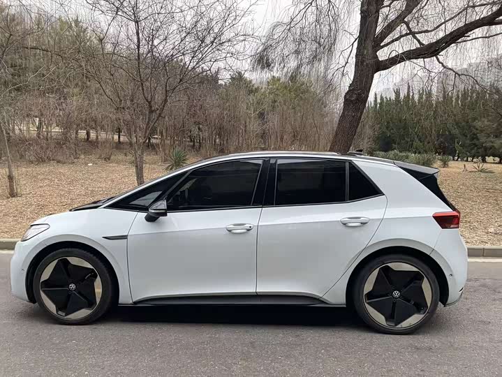 Фото 8 - Volkswagen ID.3