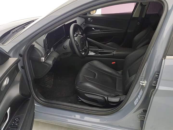 Фото 9 - Hyundai Elantra N line