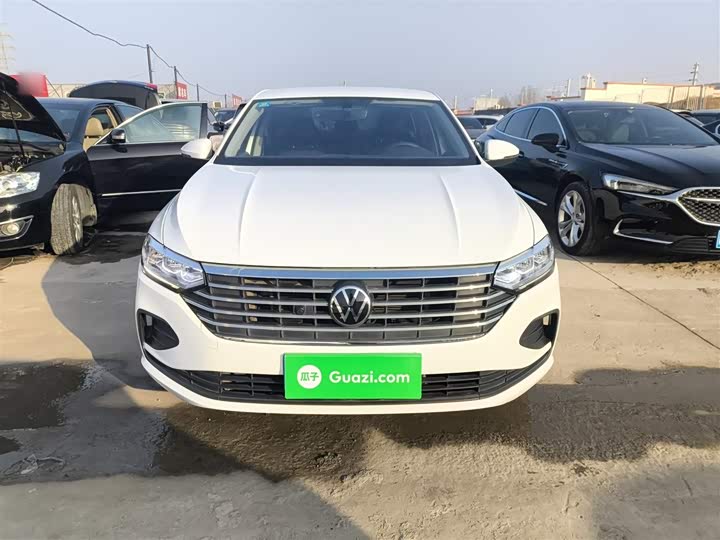 Фото 3 - Volkswagen Lavida