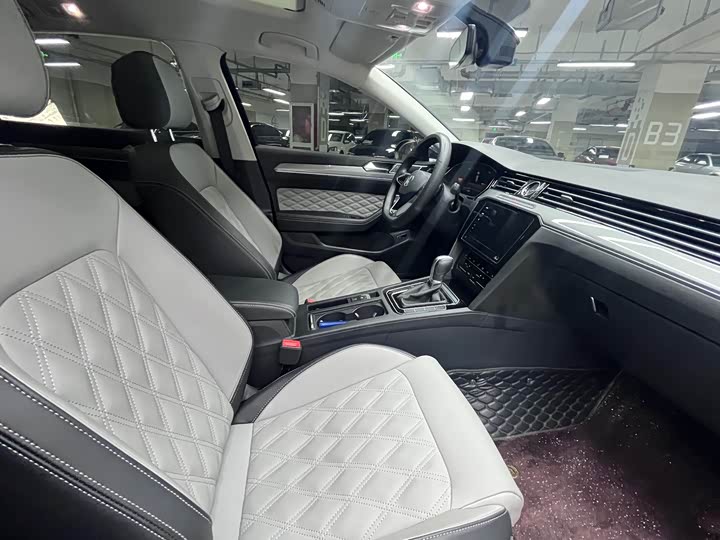 Фото 7 - Volkswagen Magotan