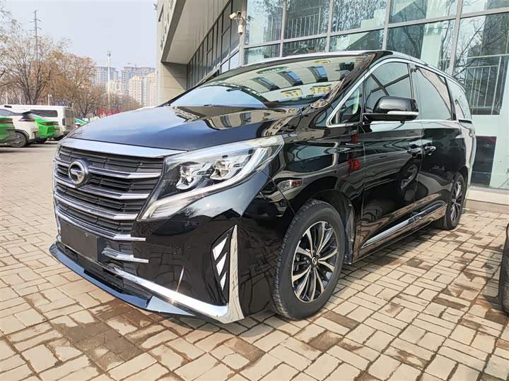 Фото 1 - GAC Trumpchi M8
