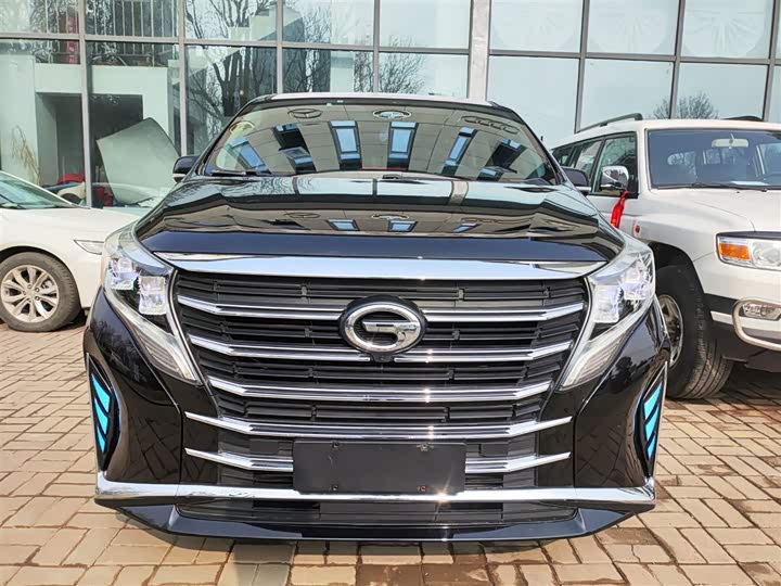 Фото 3 - GAC Trumpchi M8