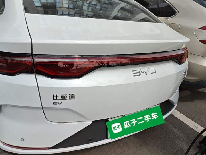 Фото 6 - BYD Qin L