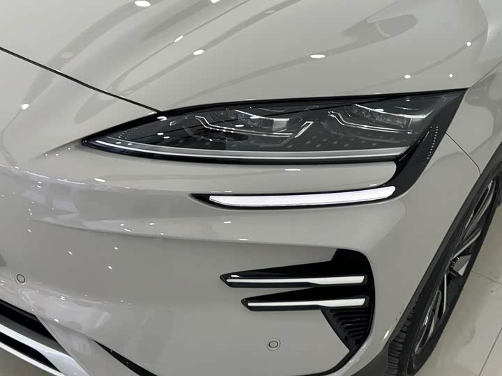 Фото 3 - BYD Song Plus Hybrid/EV