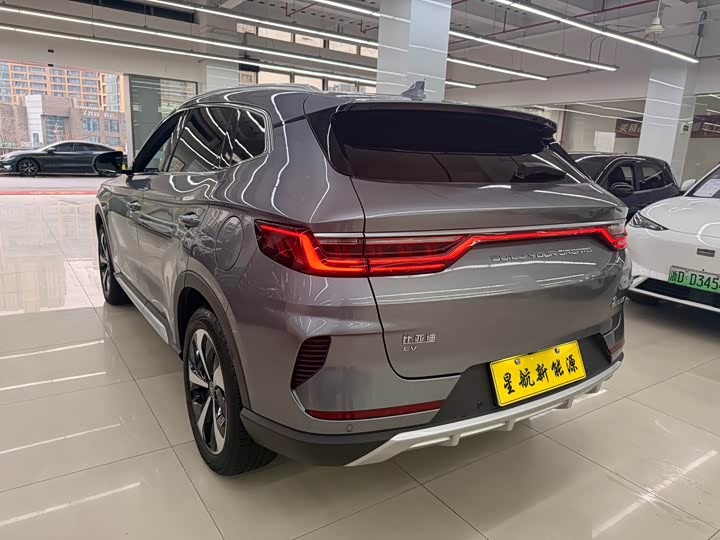 Фото 5 - BYD Song Plus Hybrid/EV