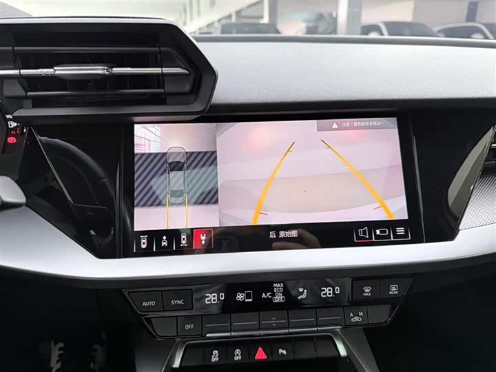 Фото 9 - Audi A3