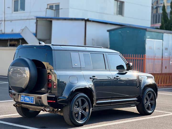 Фото 4 - Land Rover Defender