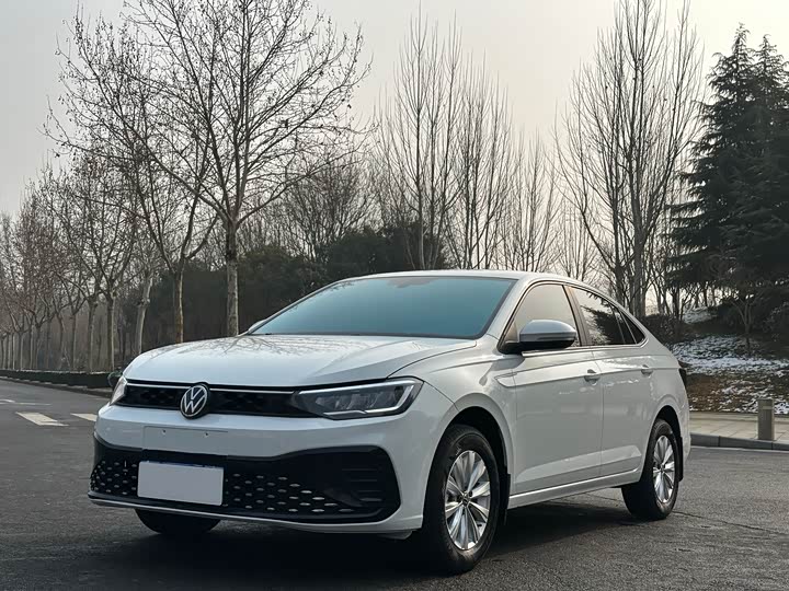 Фото 1 - Volkswagen Lavida