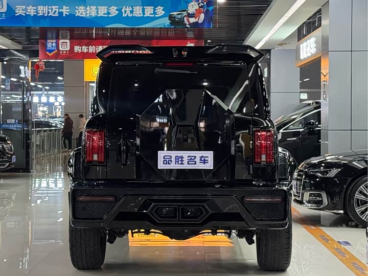 Фото 5 - Tank 300