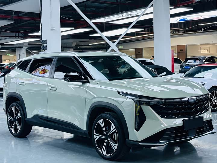 Фото 3 - Geely Atlas