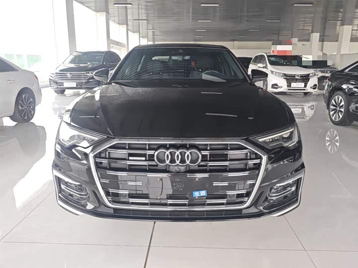 Фото 3 - Audi A6L