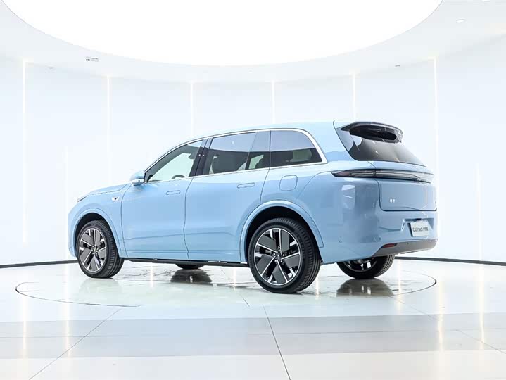 Фото 4 - LiXiang L8