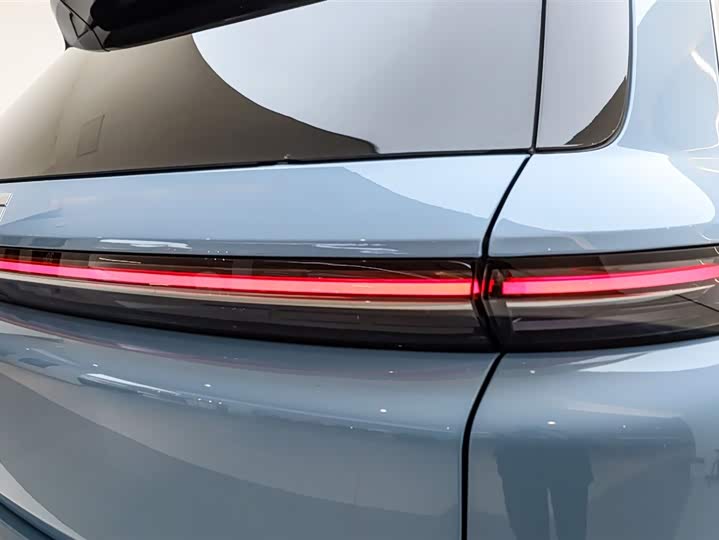 Фото 6 - LiXiang L8