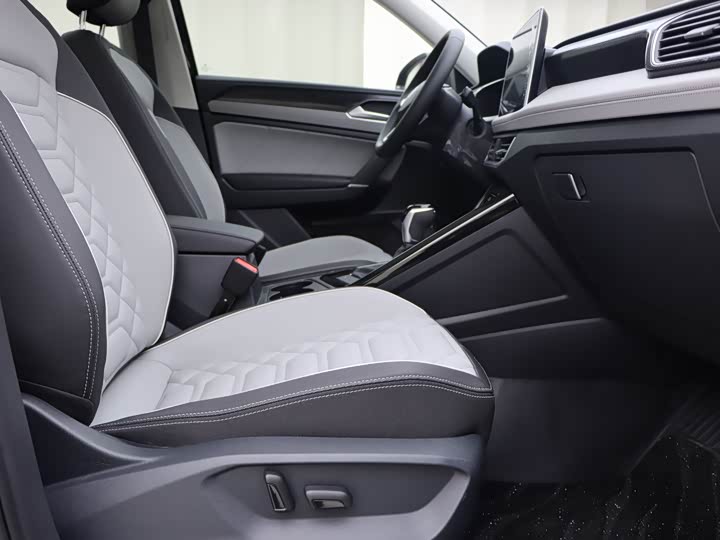 Фото 8 - Volkswagen Tayron