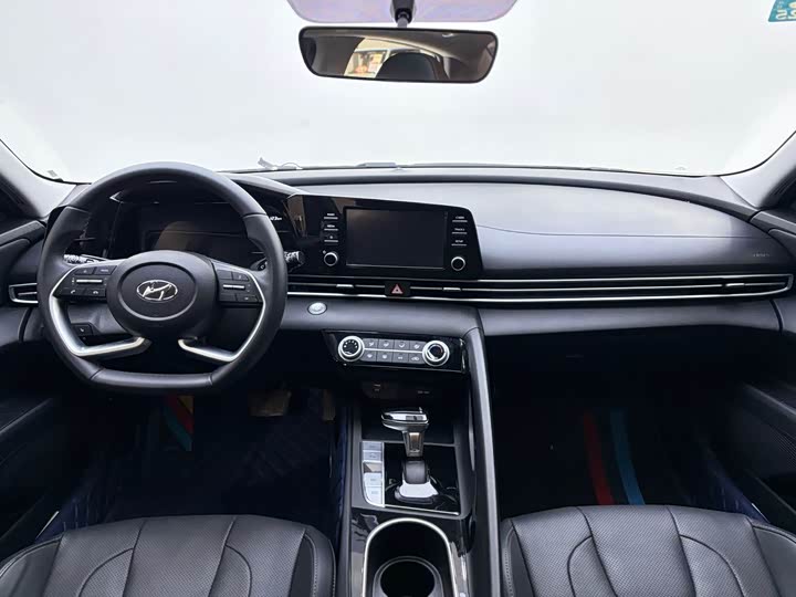 Фото 7 - Hyundai Elantra N line