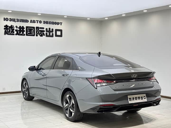 Фото 8 - Hyundai Elantra N line