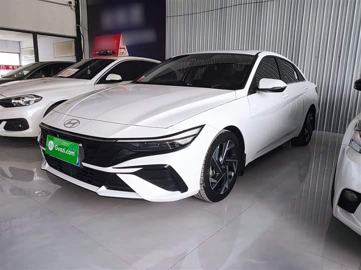 Фото 1 - Hyundai Elantra N line