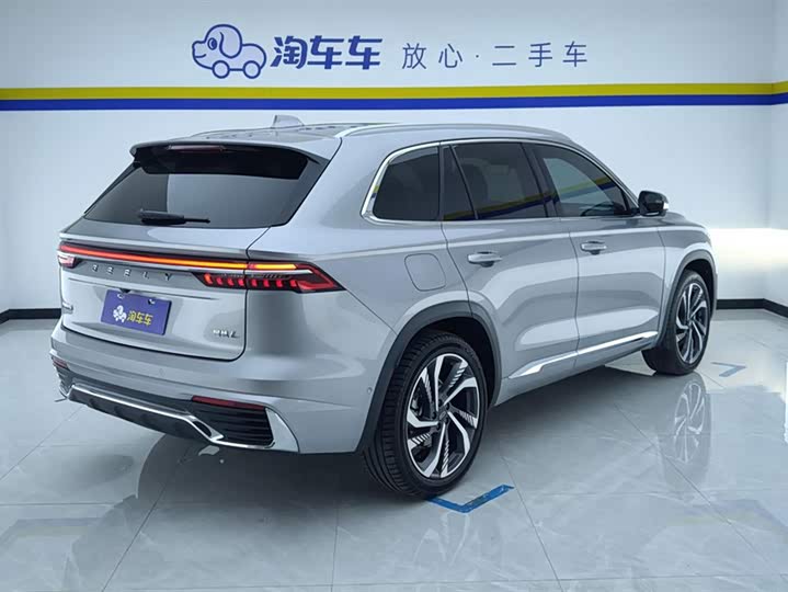 Фото 3 - Geely Monjaro