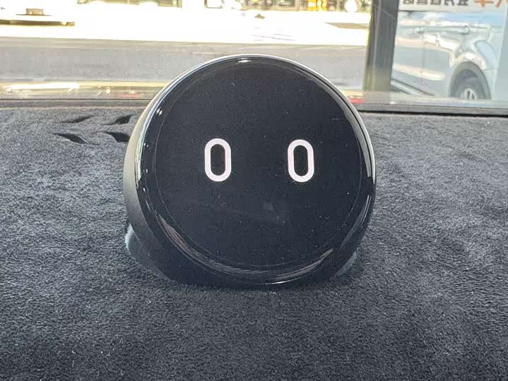 Фото 8 - Nio ES8