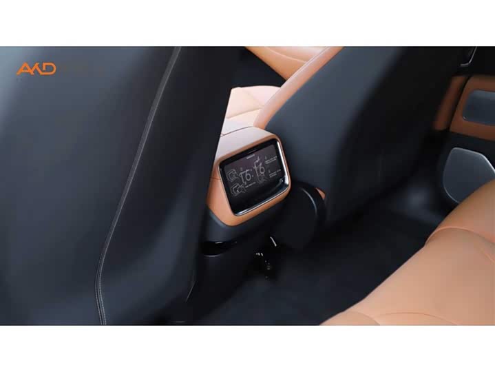 Фото 9 - Xiaomi YU7