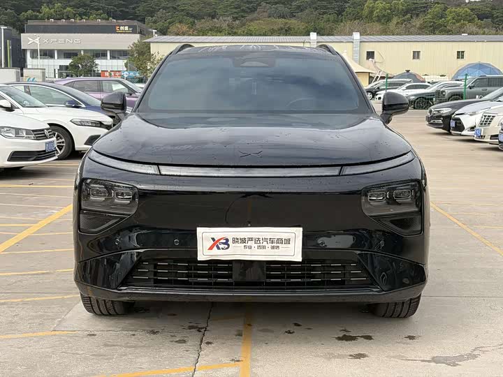 Фото 2 - XPeng G9