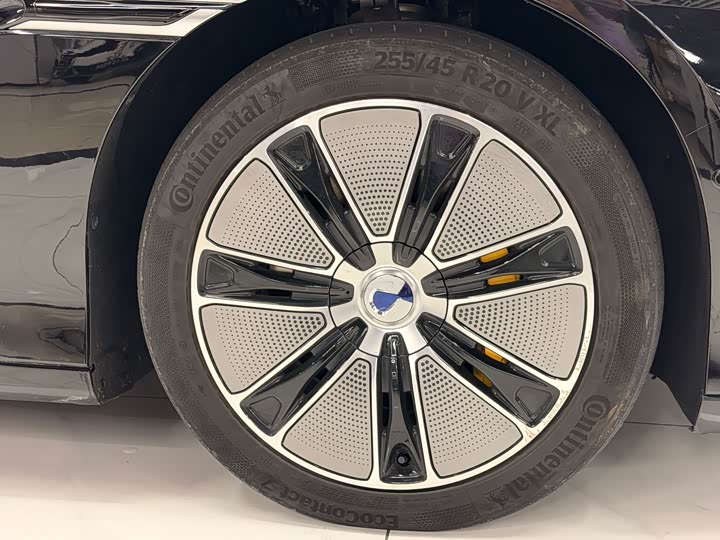 Фото 8 - Denza Z9GT