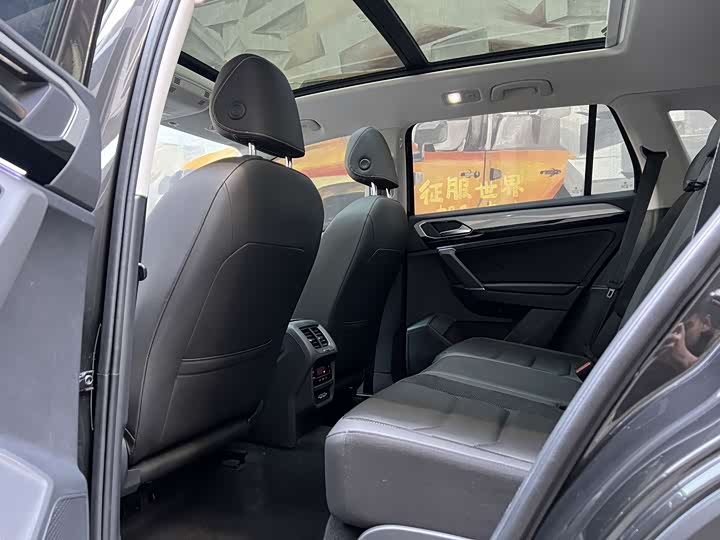 Фото 9 - Volkswagen Tayron