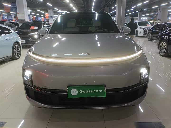 Фото 3 - LiXiang L8