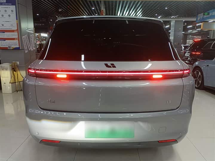 Фото 6 - LiXiang L8