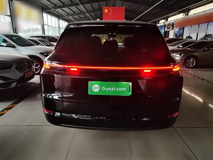 Фото 6 - LiXiang L7