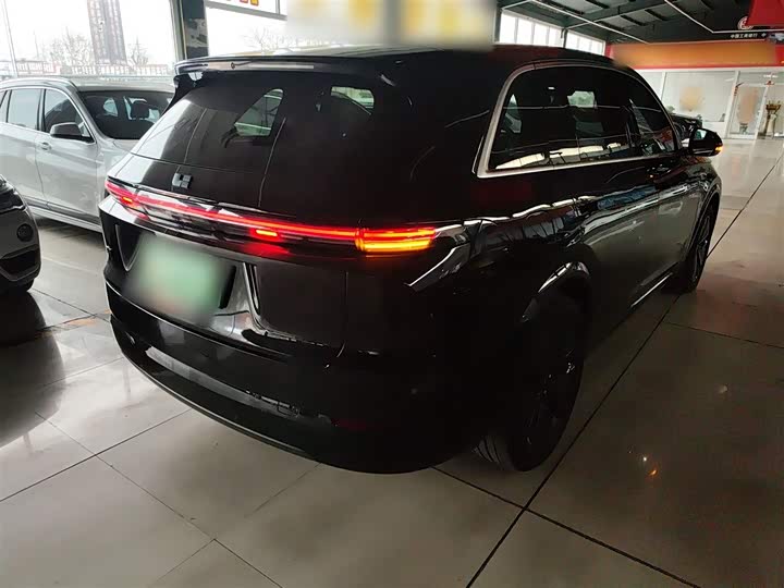 Фото 7 - LiXiang L7