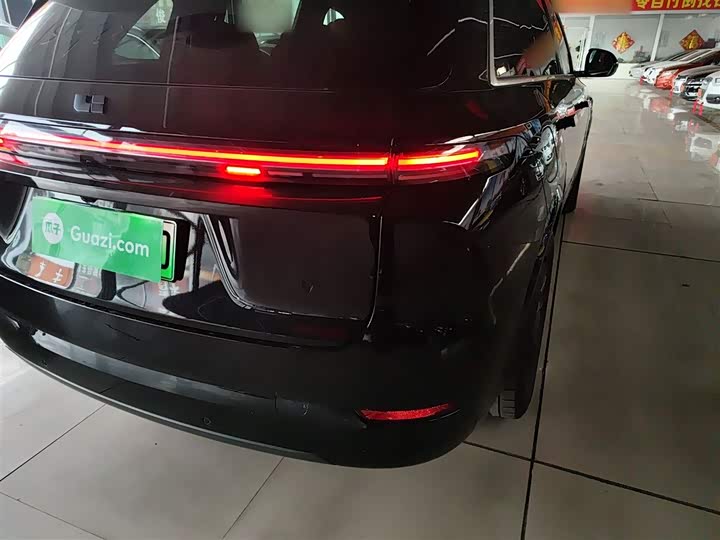 Фото 8 - LiXiang L7