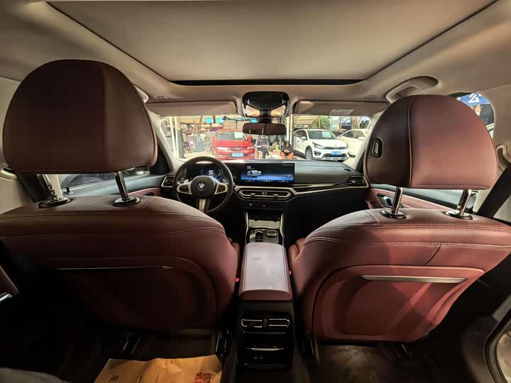 Фото 8 - BMW 3 Series