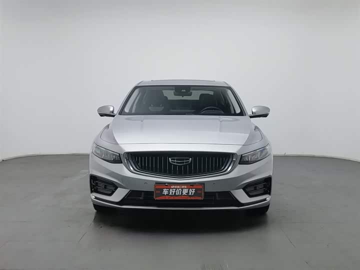 Фото 3 - Geely Preface