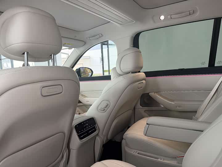 Фото 8 - Aito M8