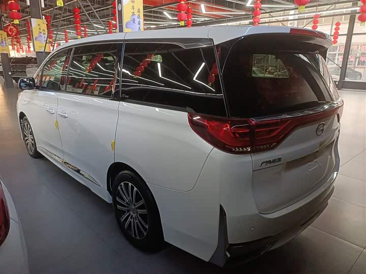 Фото 5 - GAC Trumpchi M8