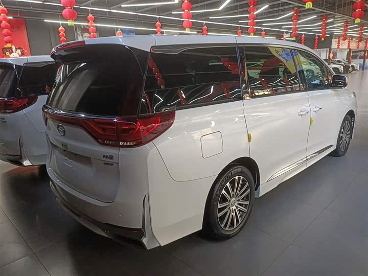 Фото 7 - GAC Trumpchi M8