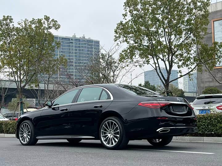 Фото 8 - Mercedes-Benz S-Class